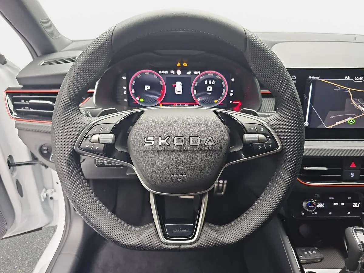 SKODA KAMIQ 1.5 TSI DSG MONTE CARLO NAVI LED
