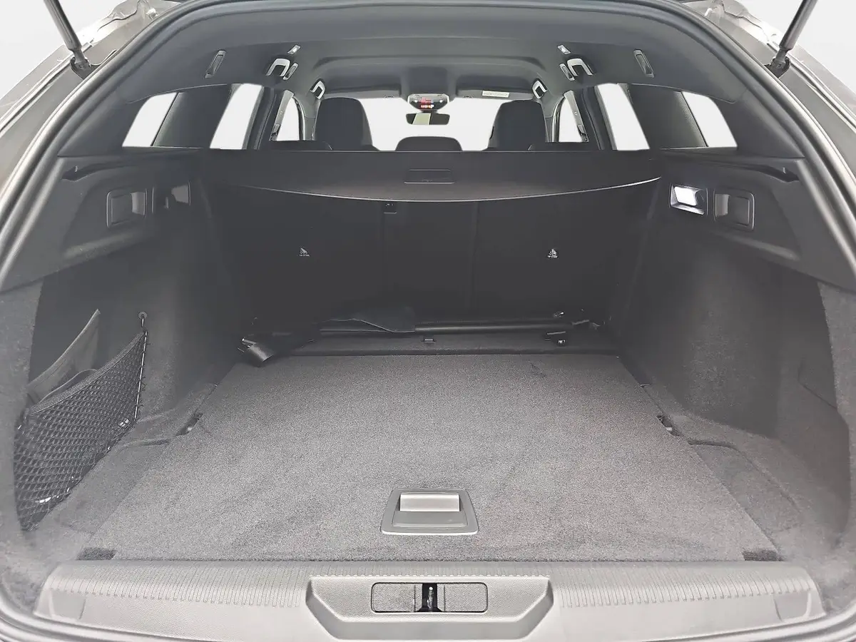 PEUGEOT 308 SW 1.2 HYBRID GT KOMFORT PAKET AHK LM