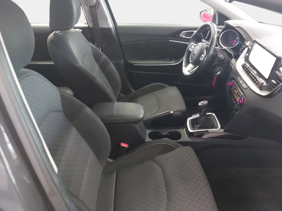 KIA CEED SW 1.4 T-GDI VISION MJ20 KOMFORT NAVI