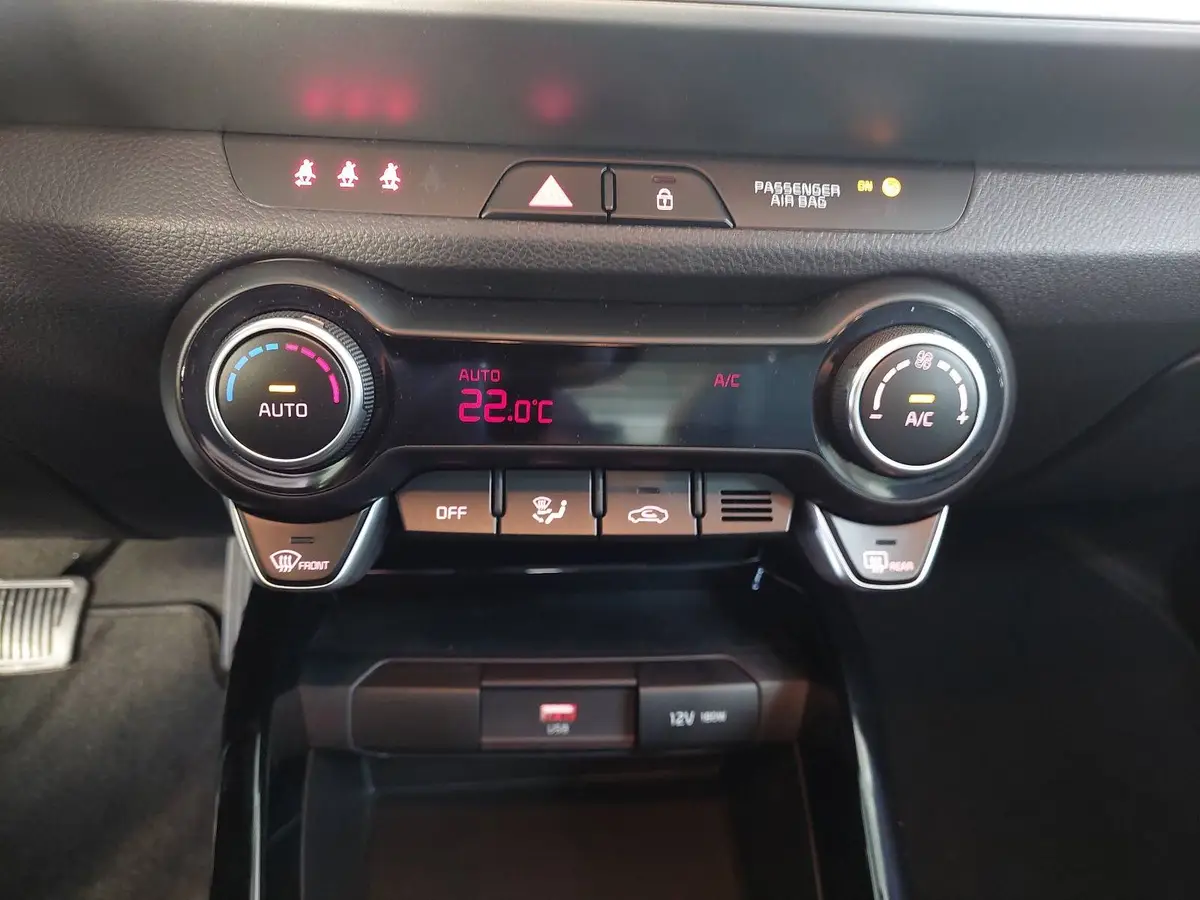 KIA STONIC 1.0 T-GDI 100 DCT VISION SITZH. NAVI