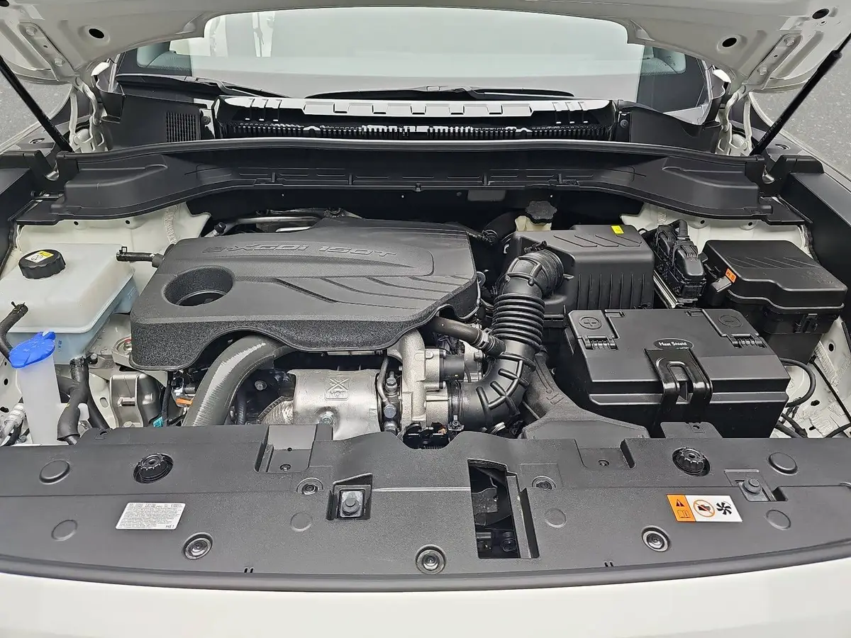 KGM ACTYON 1.5 T-GDI 2WD LUX AUTOMATIK