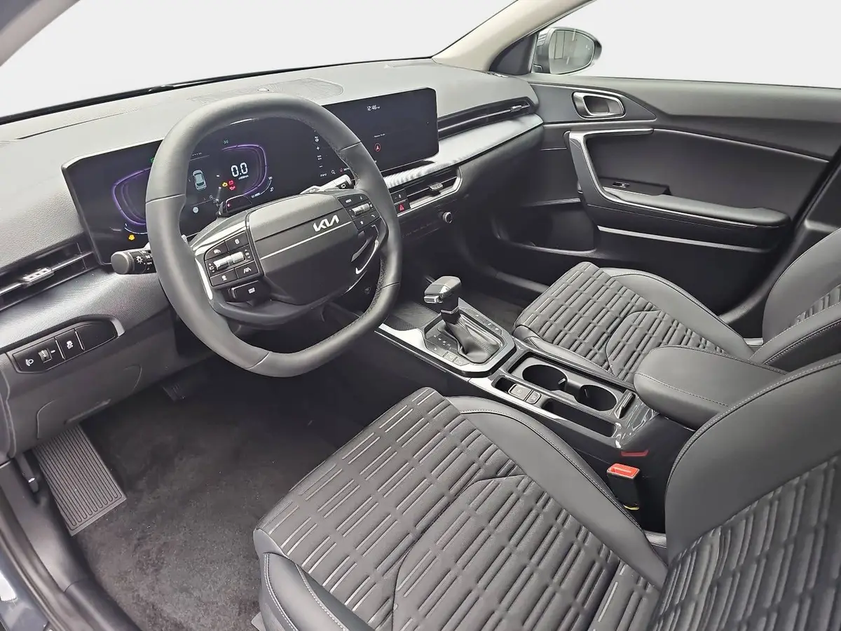 KIA XCEED 1.6 T-GDI 150 DCT VISION MJ27 KOMFORT-PRO