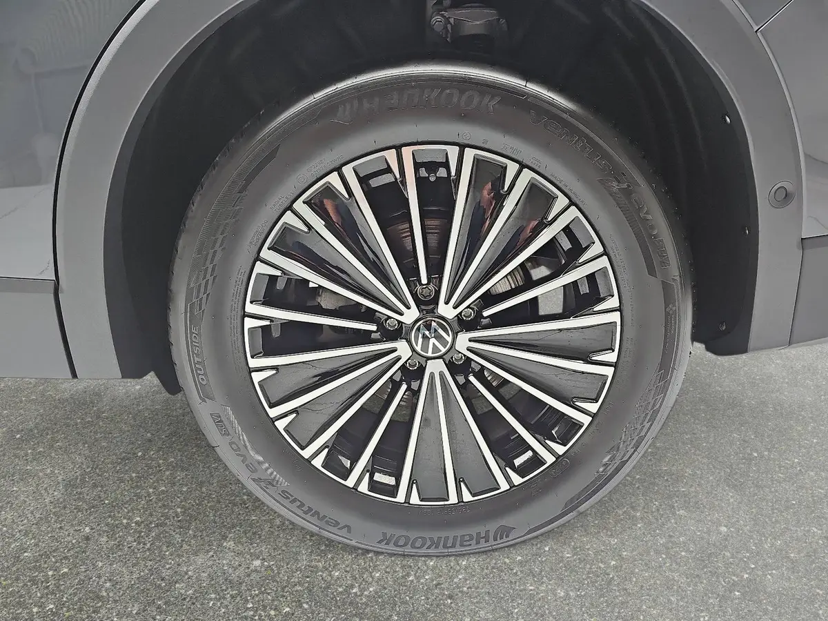 VW TIGUAN 2.0 TDI DSG LIFE LED-PLUS ACC WINTER EL.HECKKLAPPE