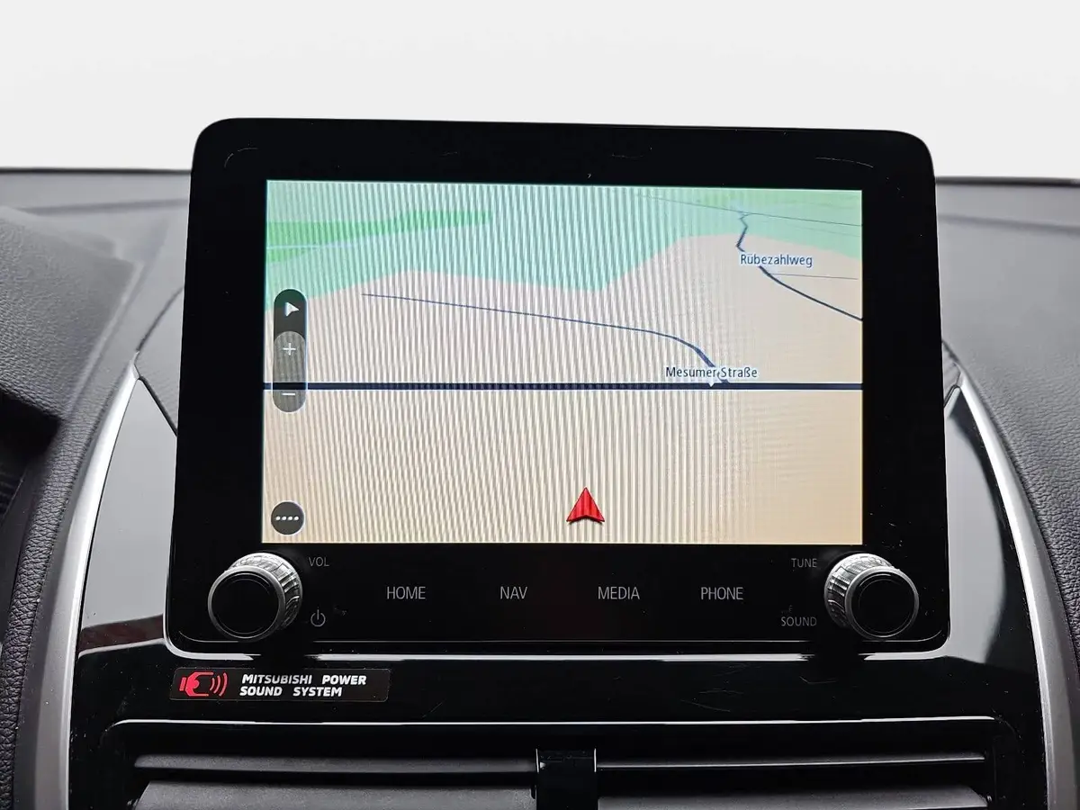 MITSUBISHI ECLIPSE CROSS 2.4 MIVEC PHEV CVT SELECT NAVI LED STANDH. 360° LM