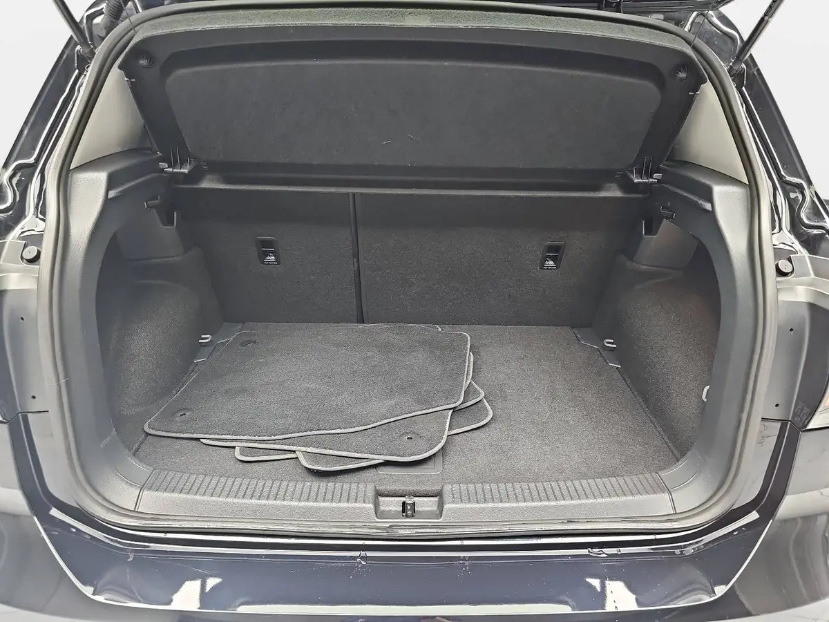 VW T-CROSS 1.0 TSI LIFE NAVI APP-CONNECT LM