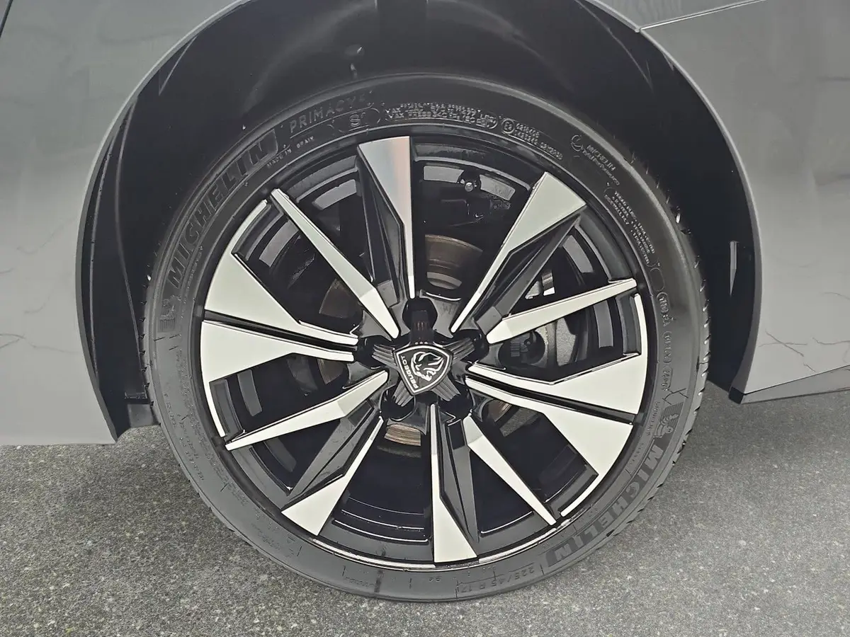 PEUGEOT 308 SW 1.2 HYBRID STYLE KOMFORT PAKET AHK LM