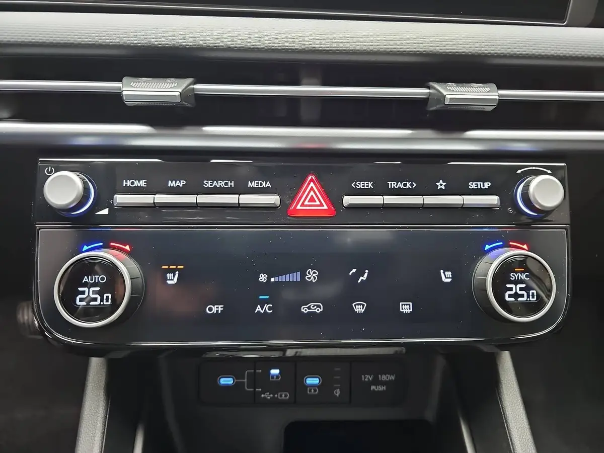 HYUNDAI TUCSON 1.6 T-GDI DCT7 STYLE 2WD NAVI LED DESIGN KAMERA W