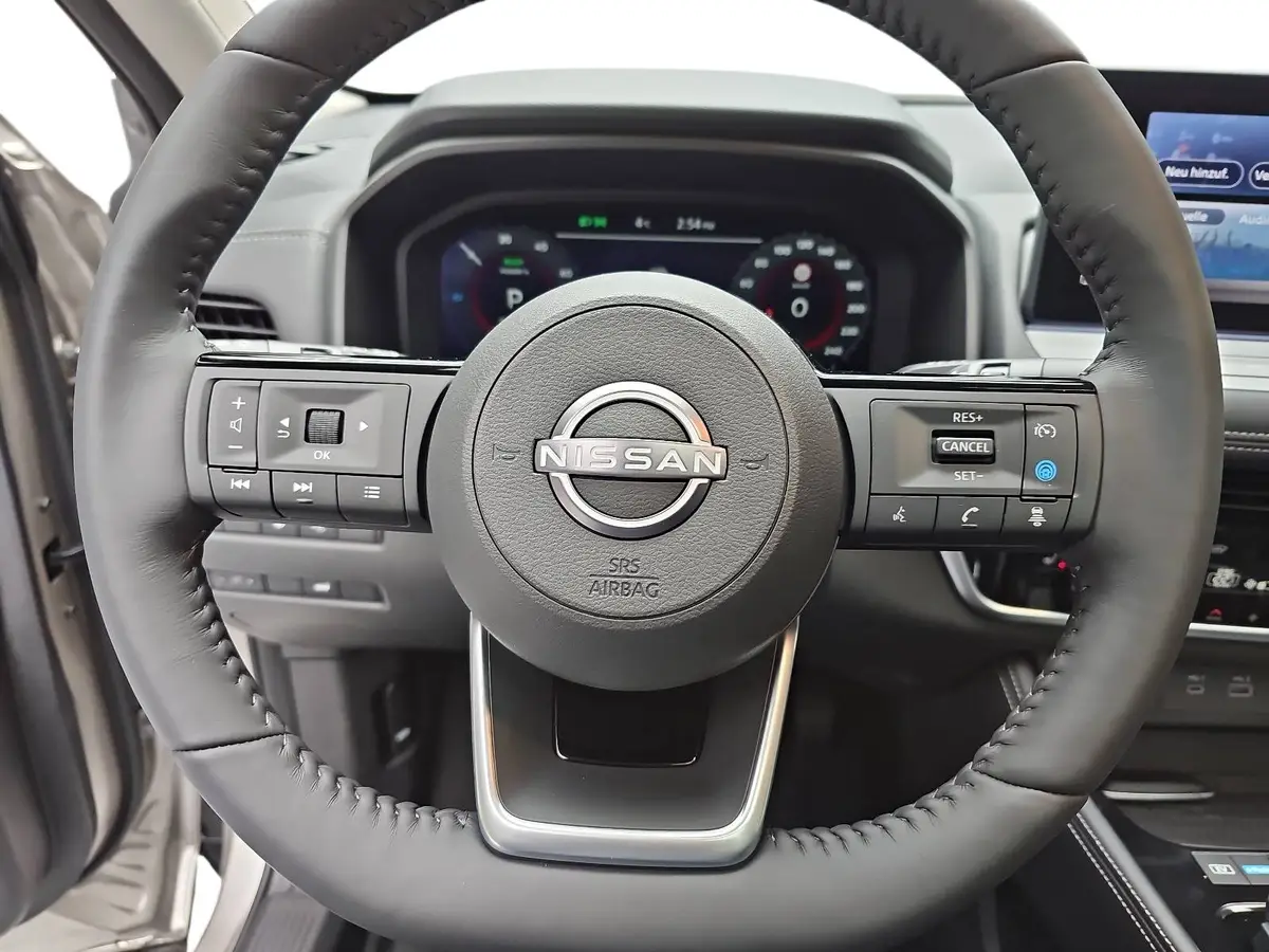 NISSAN X-TRAIL 1.5 VC-T E-POWER AUTO. TEKNA PANORAMA BOSE AHK