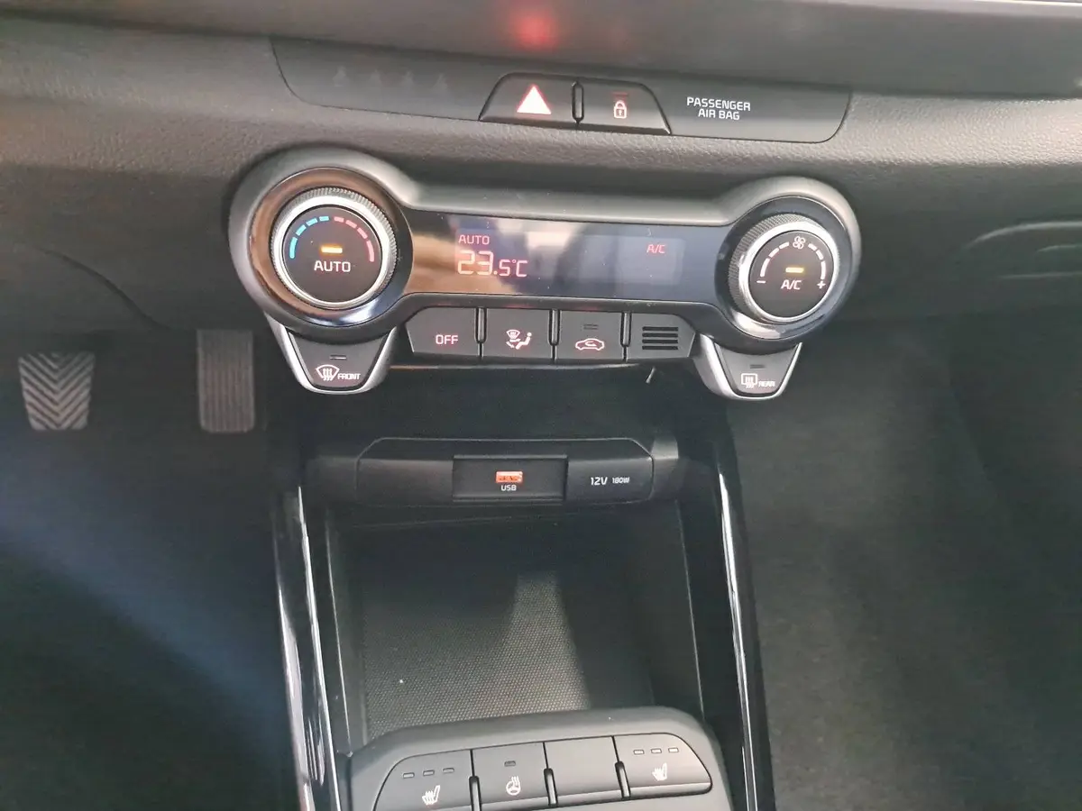 KIA STONIC 1.2 VISION SITZH. NAVI