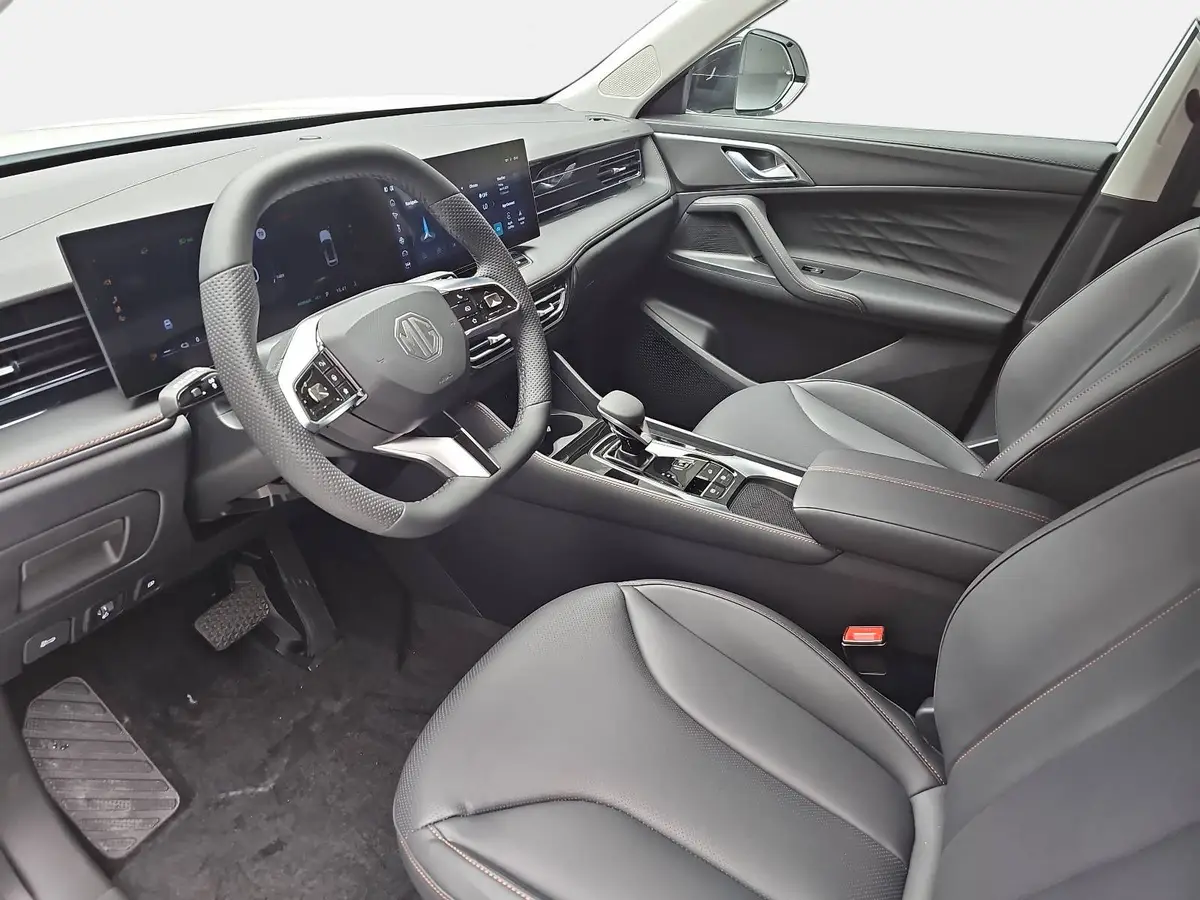 MG HS 1.5 PLUG-IN-HYBRID LUXURY LEDER 360-GRAD-KAMERA 19-ZOLL-LM