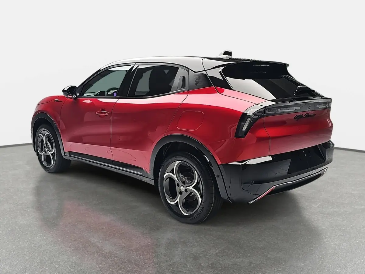 ALFA ROMEO JUNIOR ELETTRICA 54 KWH FÖRDERFÄHIG SPORT SPECIALE