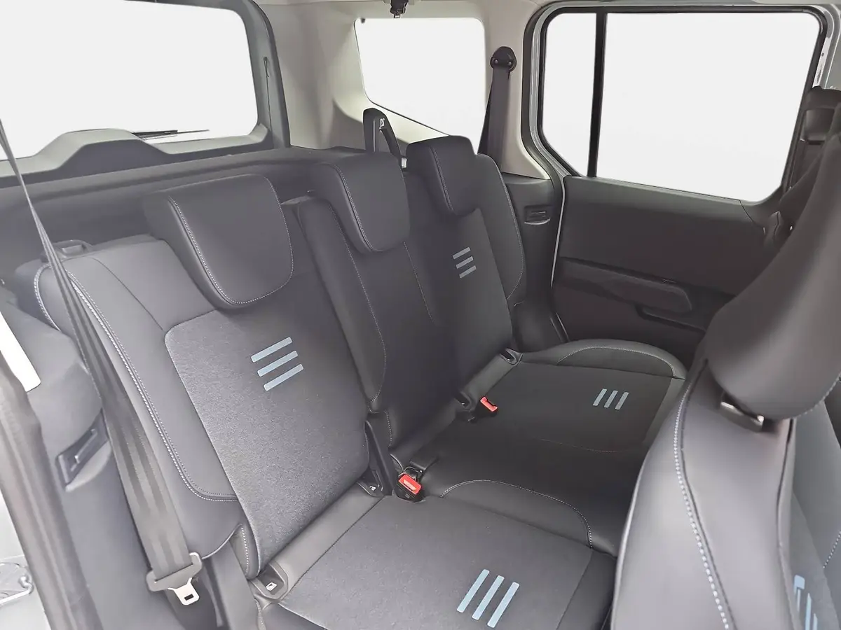 FORD TOURNEO COURIER 1.0 EB AUT. ACTIVE+NAVI+ACC+WINTER+SPUR+KAMERA+LM