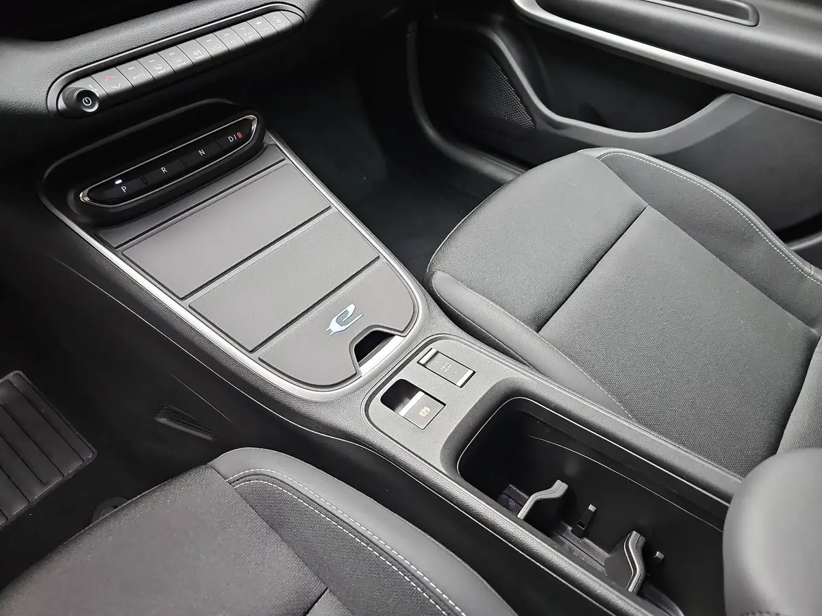 JEEP AVENGER ELEKTRO SUMMIT NAVI