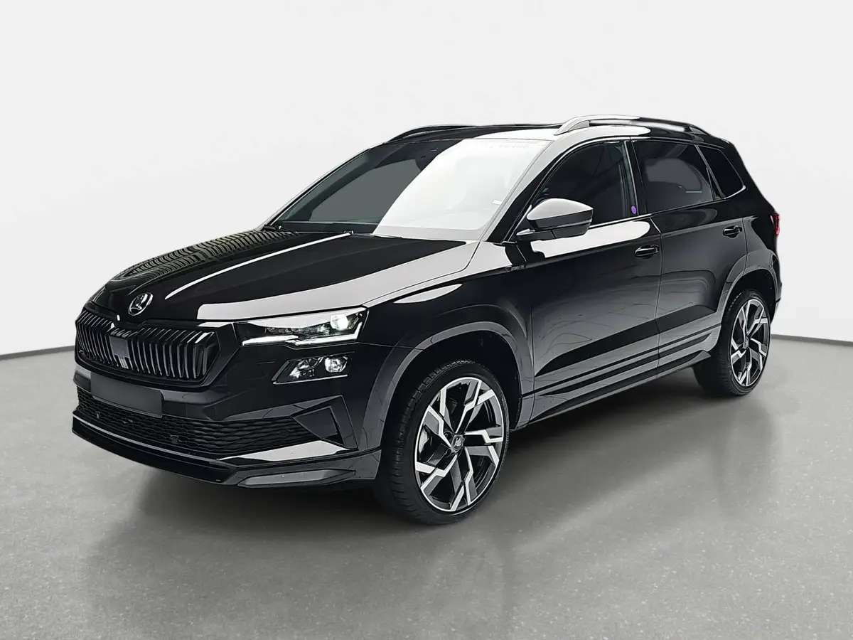 SKODA KAROQ 1.5 TSI DSG SPORTLINE NAVI LED PANO ACC WINTER KAM