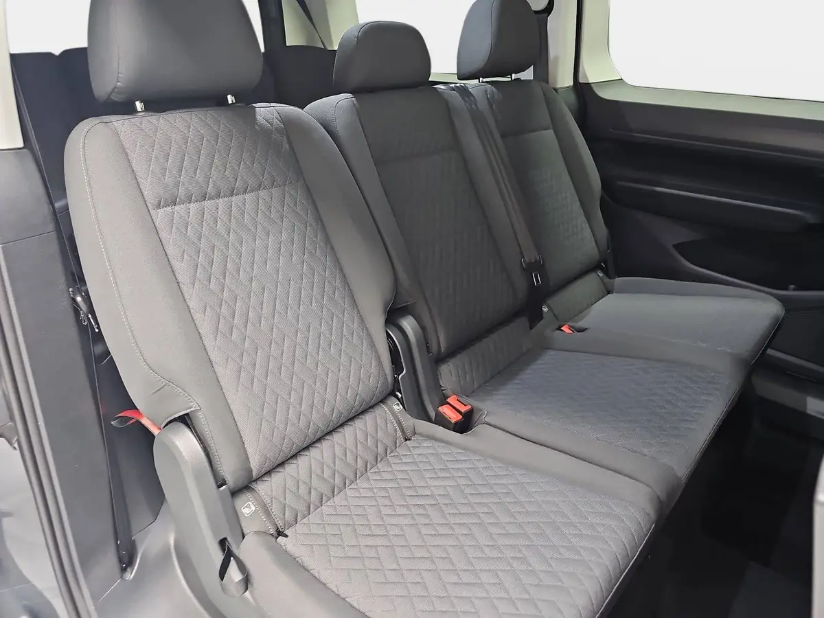 VW CADDY MAXI 2.0 TDI DSG LIFE APP-CONNECT AHK