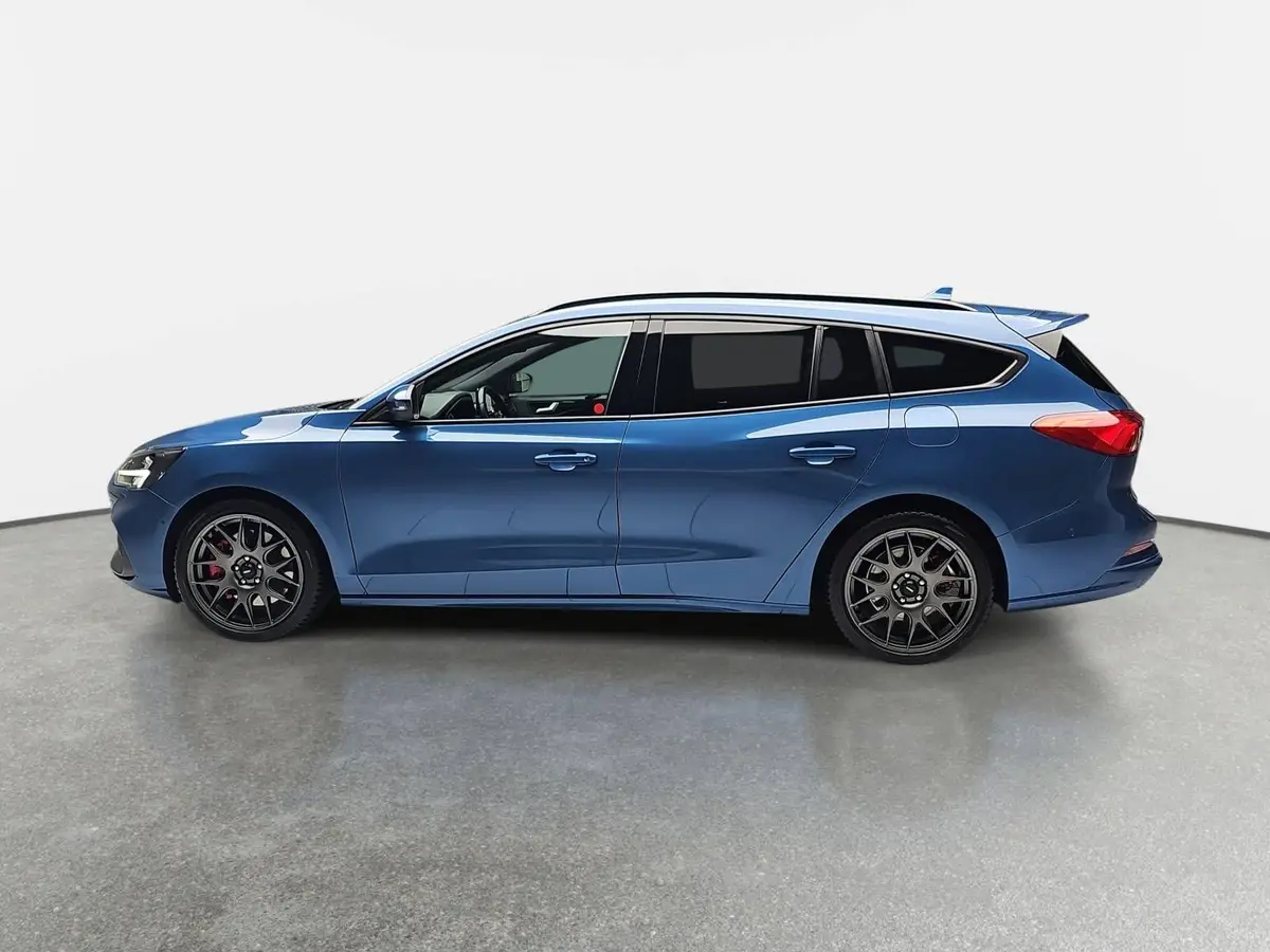 FORD FOCUS ST 2.3 EB TURNIER NAVI LED P-ASSIST