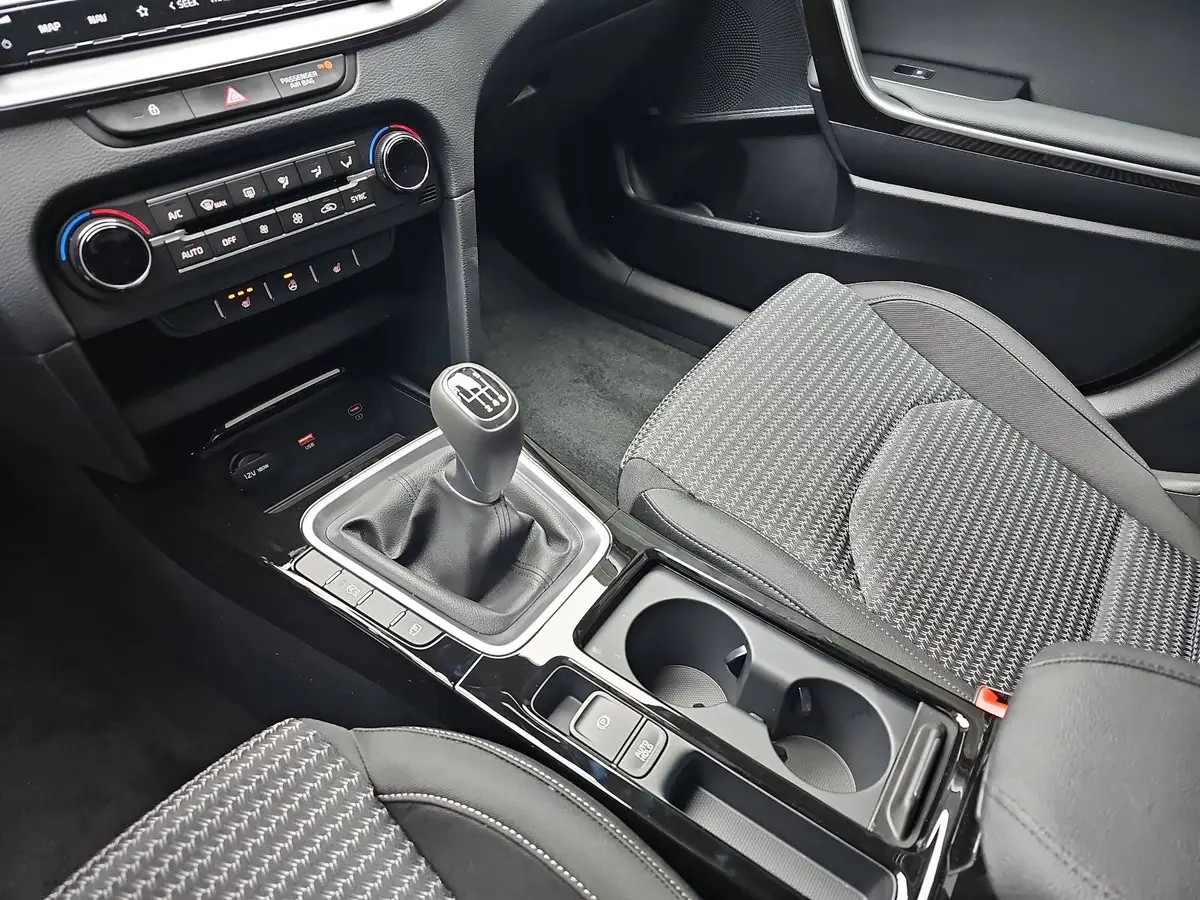 KIA CEED 1.5 T-GDI SPIRIT