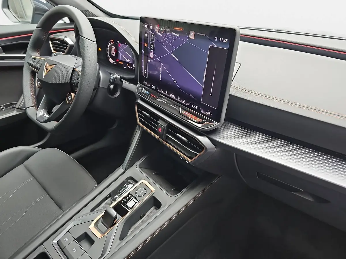 CUPRA FORMENTOR 1.5 ETSI DSG NAVI LED ACC PANORAMA EL.HECKKL. KAME