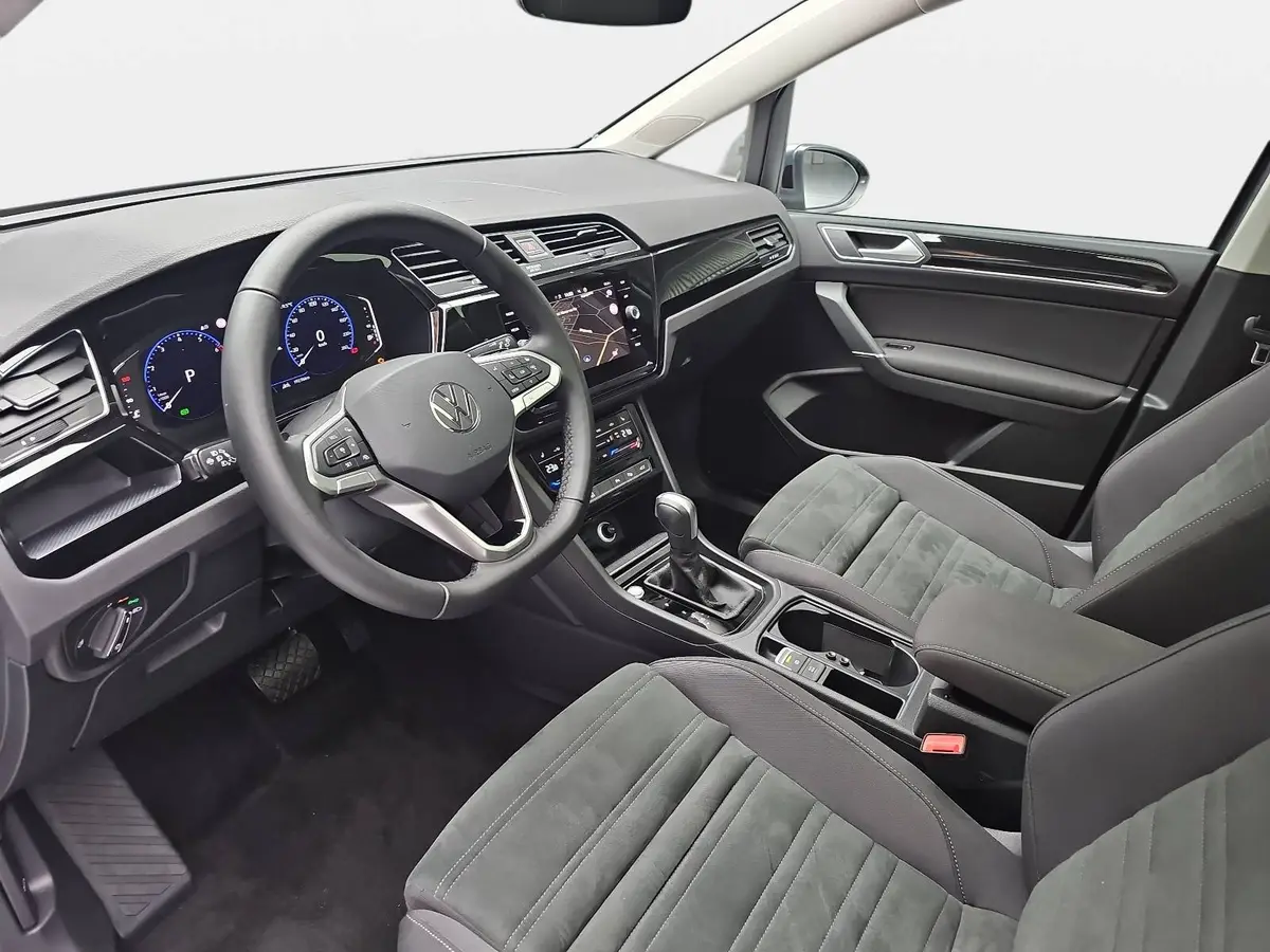 VW TOURAN 1.5 TSI DSG HIGHLINE R-LINE NAVI LED ACC PANO KAME