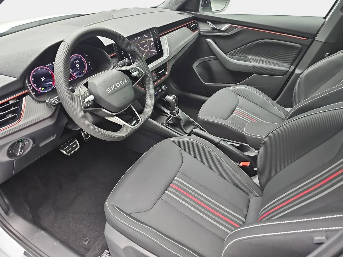 SKODA KAMIQ 1.5 TSI DSG MONTE CARLO NAVI MATRIX-LED PANO WINTE