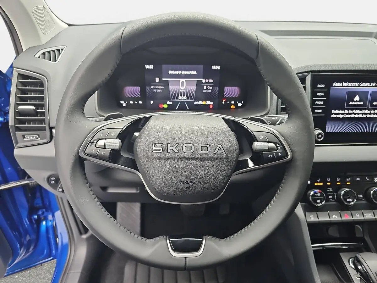 SKODA KAROQ 1.5 TSI DSG 130 JAHRE LED KLIMAAUTO SMARTLINK PDC 