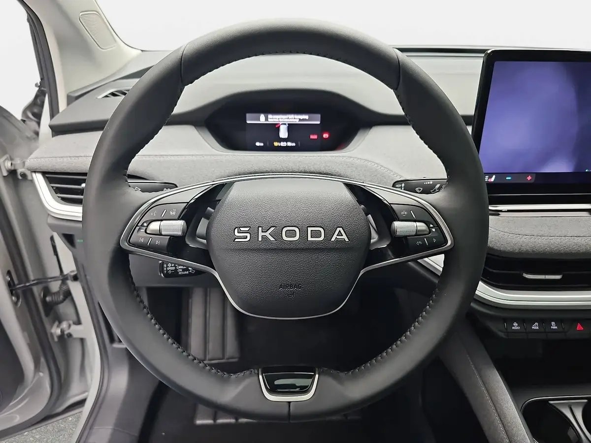 SKODA ENYAQ COUPE 85 SELECTION 82KWH AHK PANO
