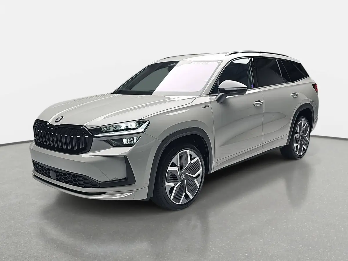 SKODA KODIAQ 2.0 TSI DSG SPORTLINE 4X4 PANO LED AHK