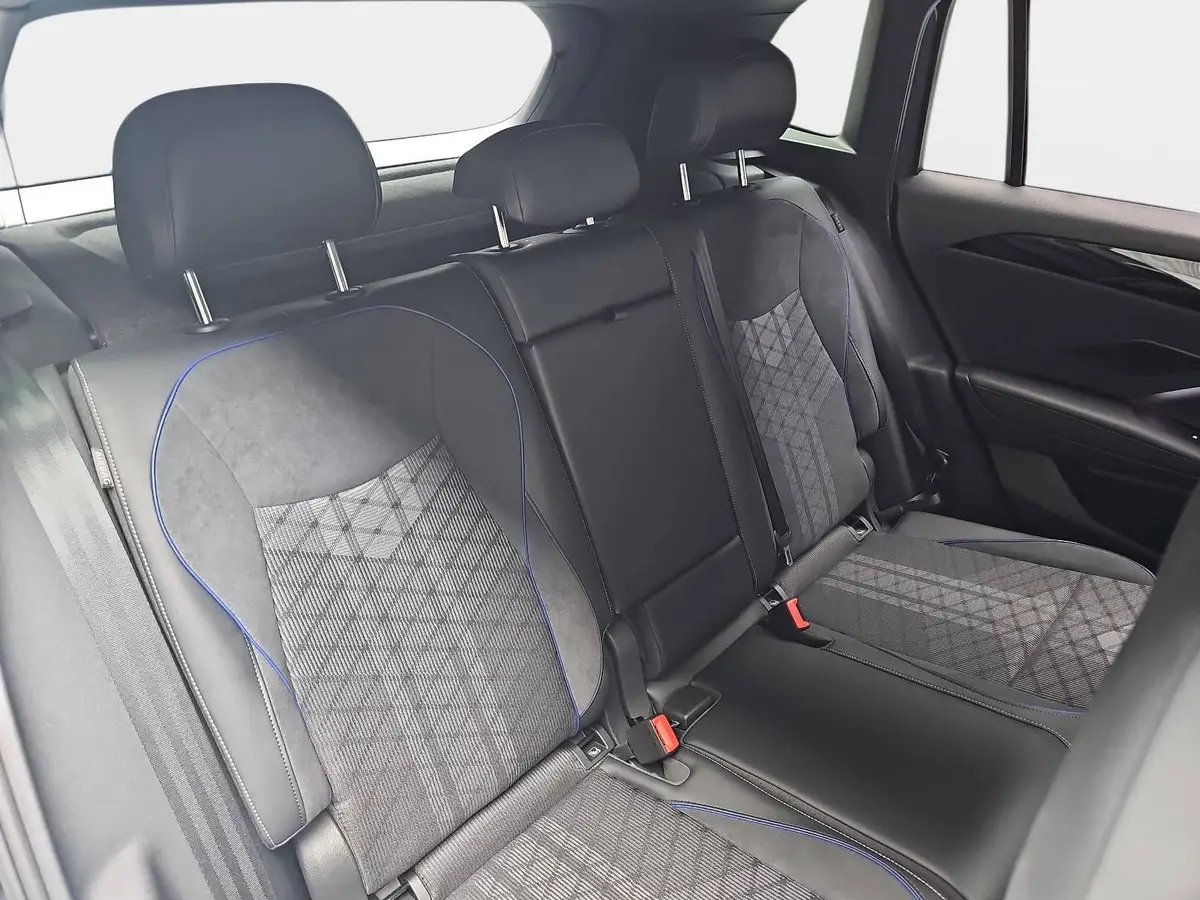 VW TIGUAN 1.5 ETSI DSG R-LINE NAVI MATRIX LM19