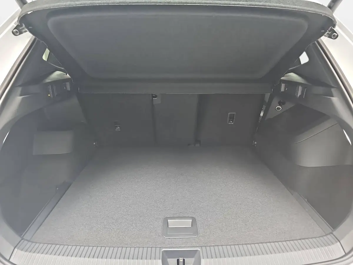 VW TIGUAN 2.0 TDI DSG R-LINE NAVI LED PANO
