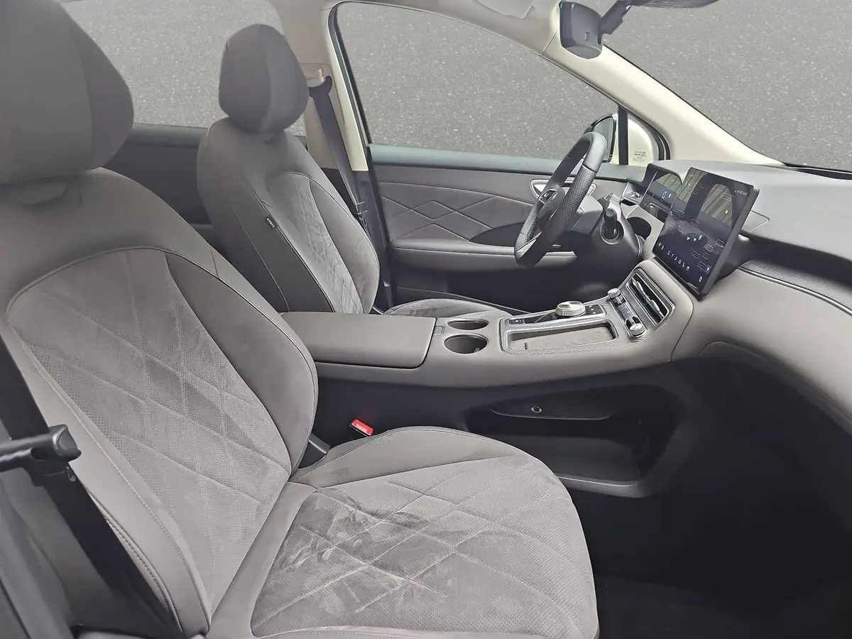 MG S6 EV EV 77 KWH LUXURY AWD PANORAMA LEDER 20-ZOLL