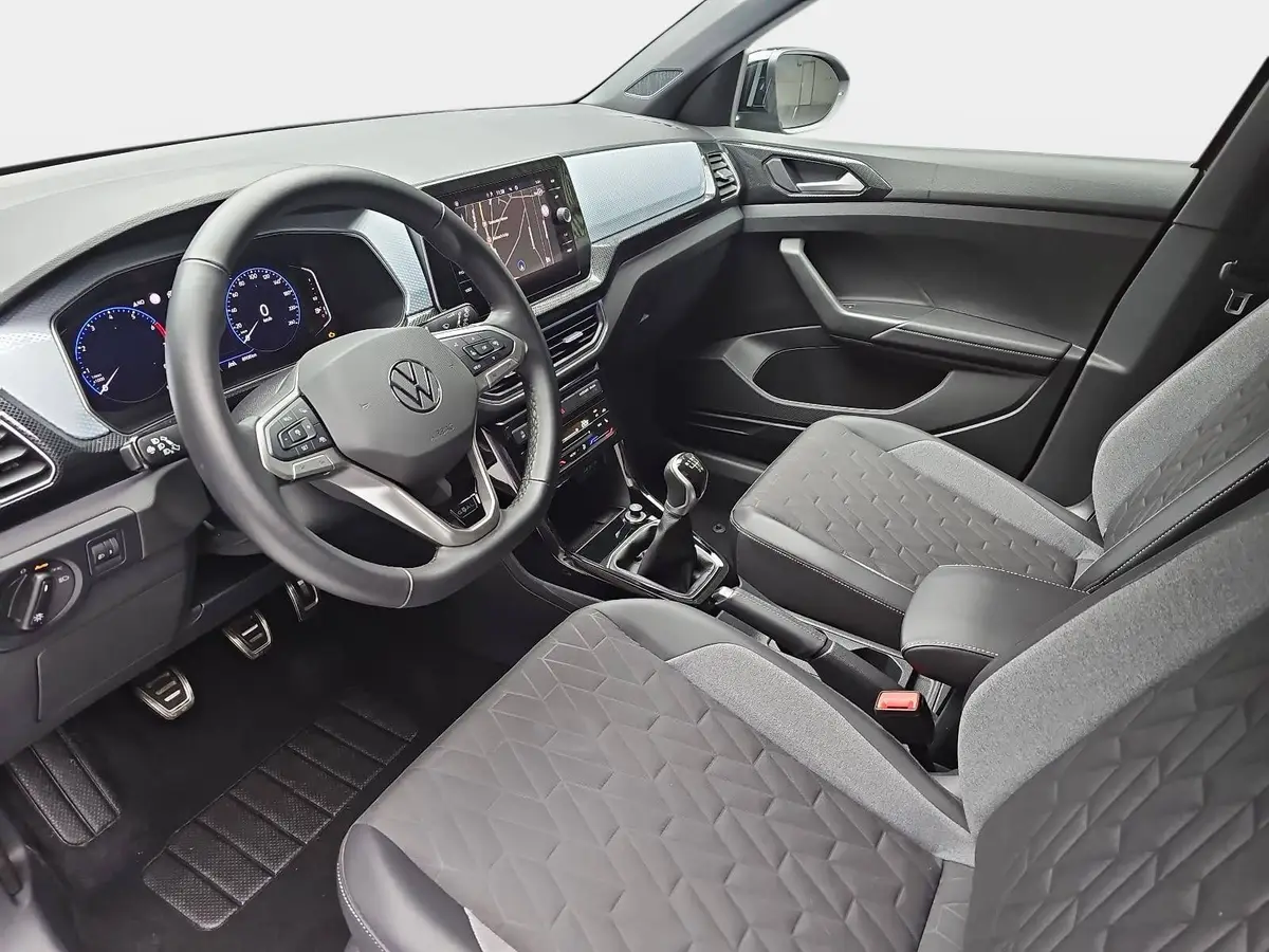 VW T-CROSS 1.0 TSI GOAL NAVI LED KLIMAAUTO ACC P-ASSIST WINTE
