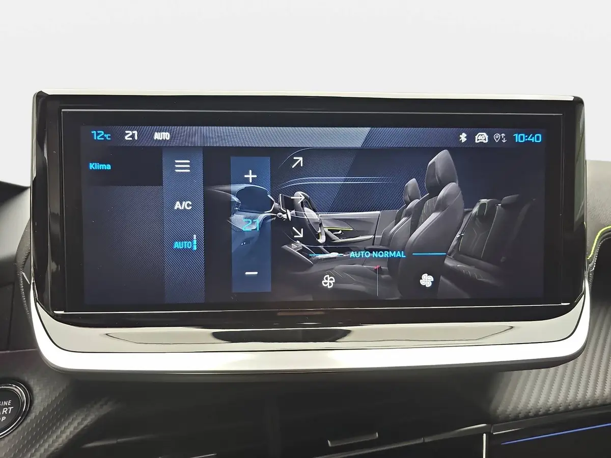 PEUGEOT 2008 1.2 HYBRID 145 E-DSC6 GT-LINE 2-WD LED KLIMAAUTO K