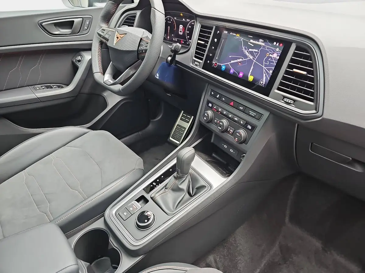 CUPRA ATECA 1.5 TSI DSG NAVI LED ACC PANO EL.HECKKLAPPE KAMERA