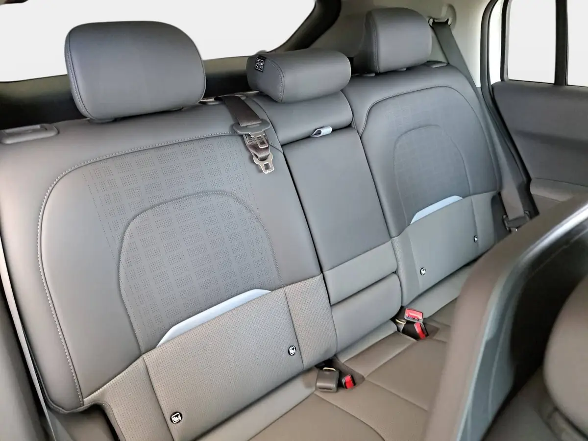 KIA EV3 58.3 KWH EARTH MJ26 WINTER-CONNECT BUSINESS UPGRADE DRIVEWISE-PARK