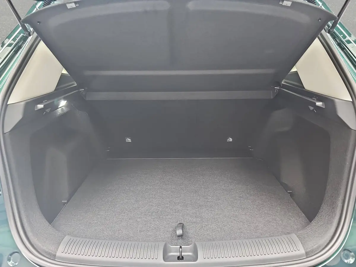 MG ZS 1.5 HYBRID+ MY26 LUXURY NAVI LM18 KEYLESS-ENTRY 360-GRAD PANORAMA