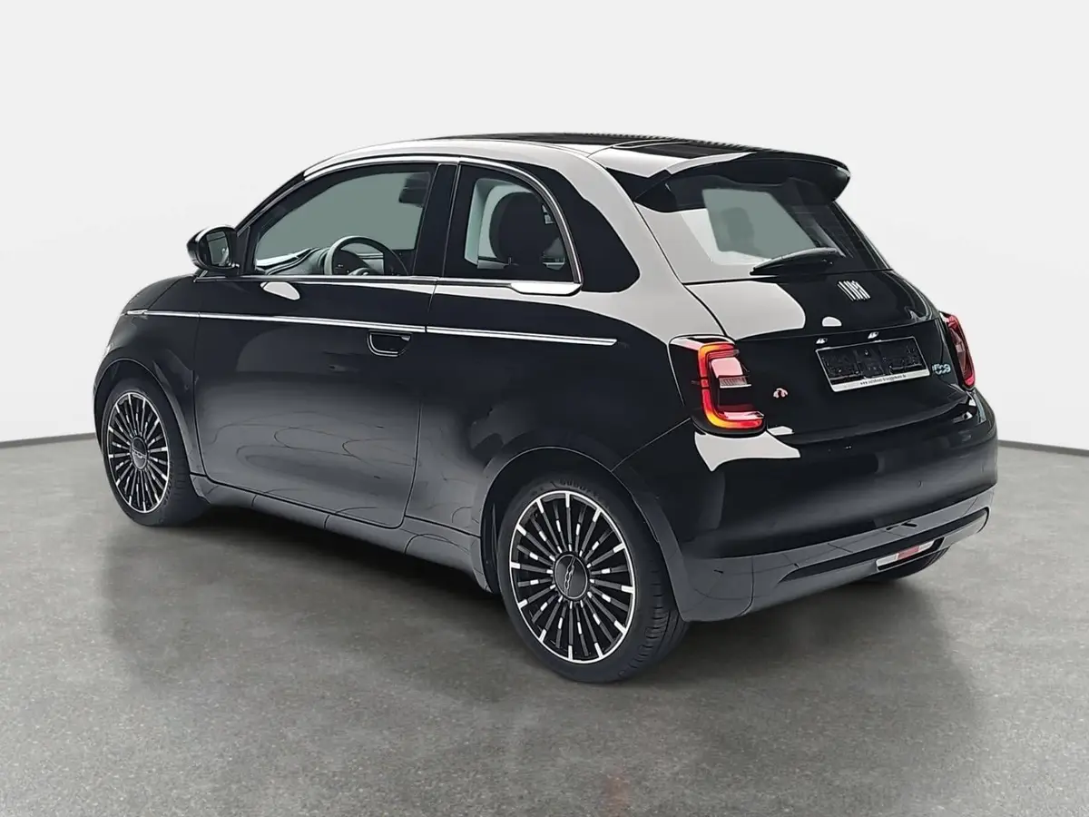 FIAT 500 ELEKTRO 42 KWH BY BOCELLI