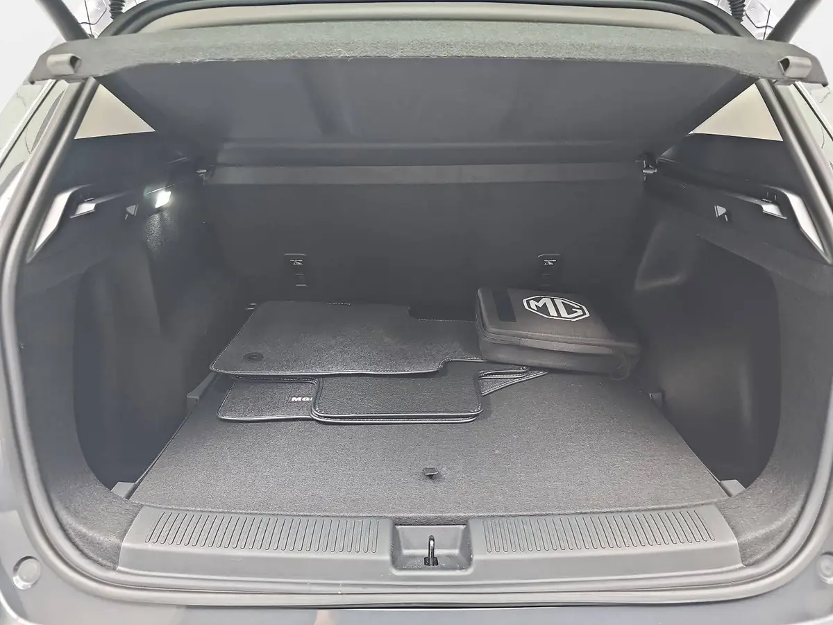 MG S5 EV 64 KWH MY25 LUXURY