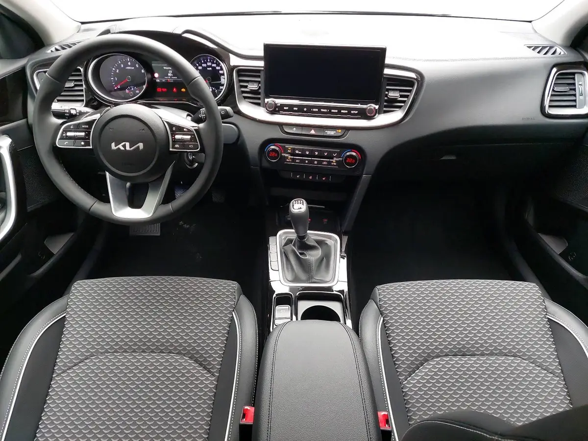 KIA XCEED 1.0 T-GDI VISION KOMFORT LED