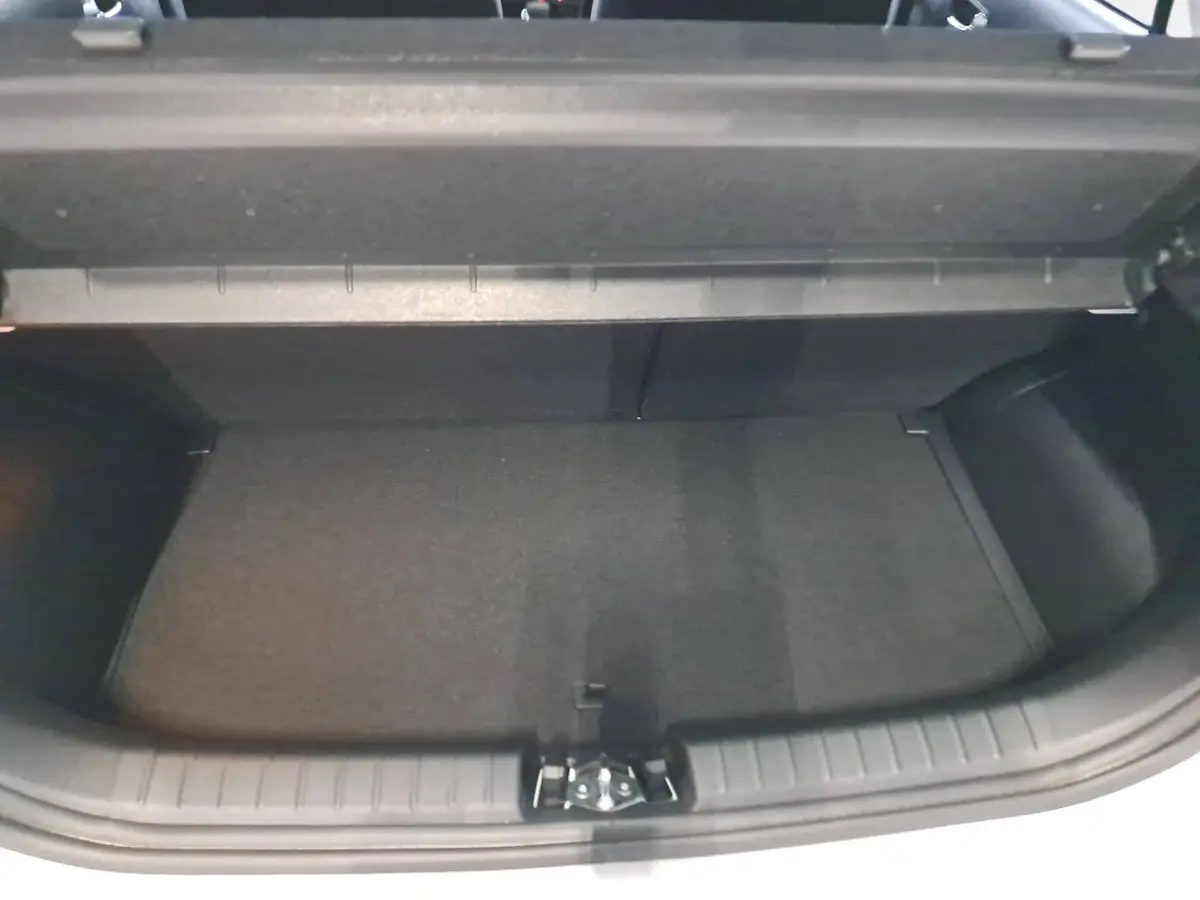 KIA PICANTO 1.0 GDI AUTO. (AMT) SPIRIT MJ26 LED SITZH. NAVI KAMERA