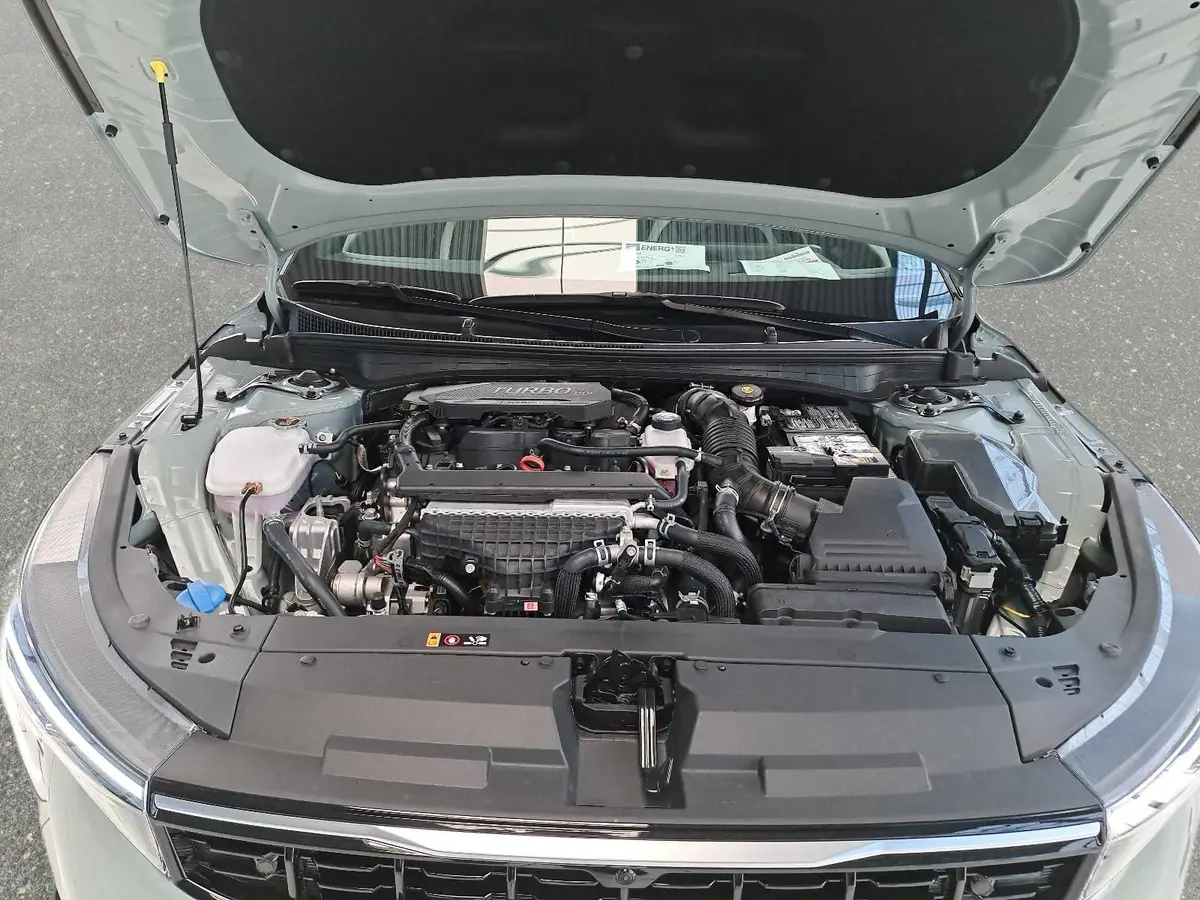 KIA K4 SW 1.6 T-GDI 180 PS DCT7 GT-LINE MJ26 DW-PARK-PRO SITZ SOUND DESIGN GLASDACH