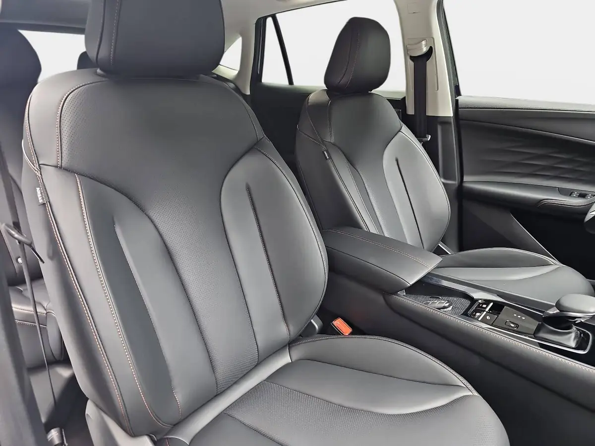 MG HS 1.5 PLUG-IN-HYBRID MY25.5 LUXURY LEDER 360-GRAD-KAMERA 19-ZOLL-LM