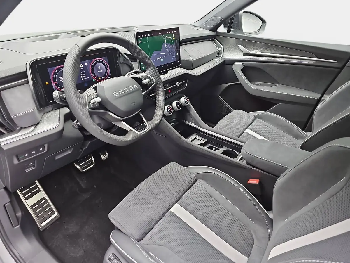 SKODA KODIAQ 1.5 DSG SPORTLINE NAVI LED ACC WINTER KAMERA AHK L