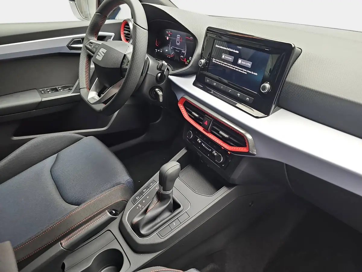 SEAT IBIZA 1.0 TSI DSG FR LED DAB KLIMAAUTO WINTER SICHT KAME