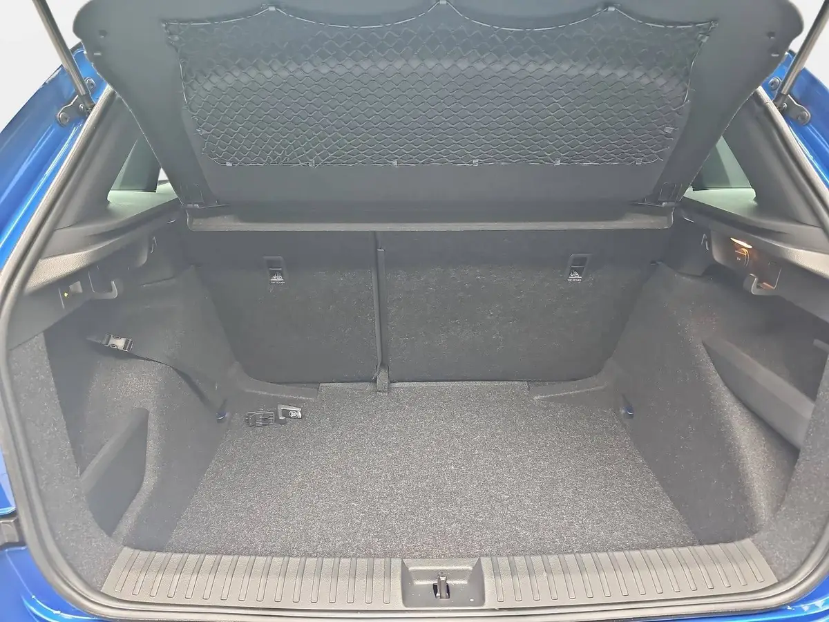 SKODA KAMIQ 1.5 TSI DSG MONTE CARLO MATRIX KAMERA AHK