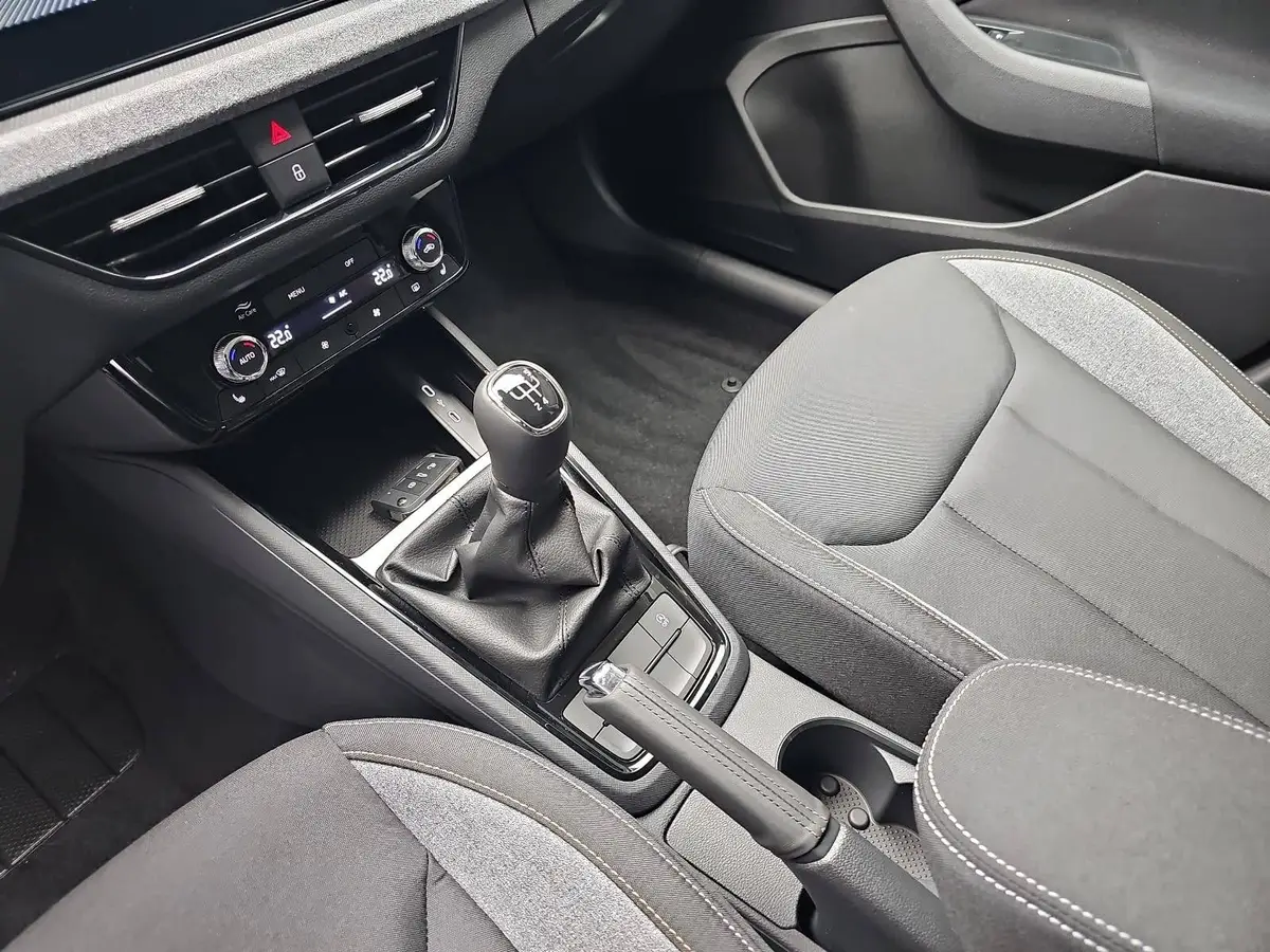 SKODA KAMIQ 1.0 TSI CLASSIC LED KLIMAAUTO PDC