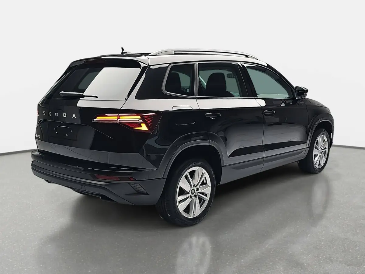 SKODA KAROQ 1.5 TSI DSG 130 JAHRE LED KAMERA AHK
