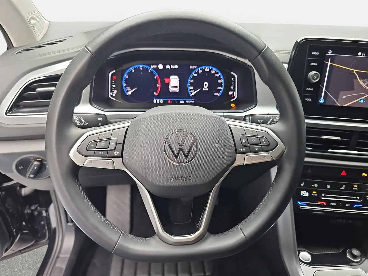 VW T-ROC 1.0 TSI LIFE NAVI LED ACC KAMERA LM17
