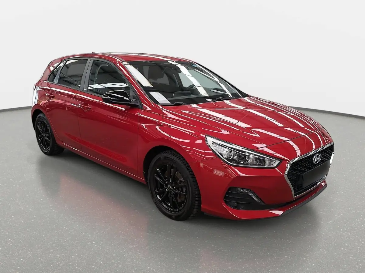 HYUNDAI I30 1.4 YES! GRA WINTER KAMERA
