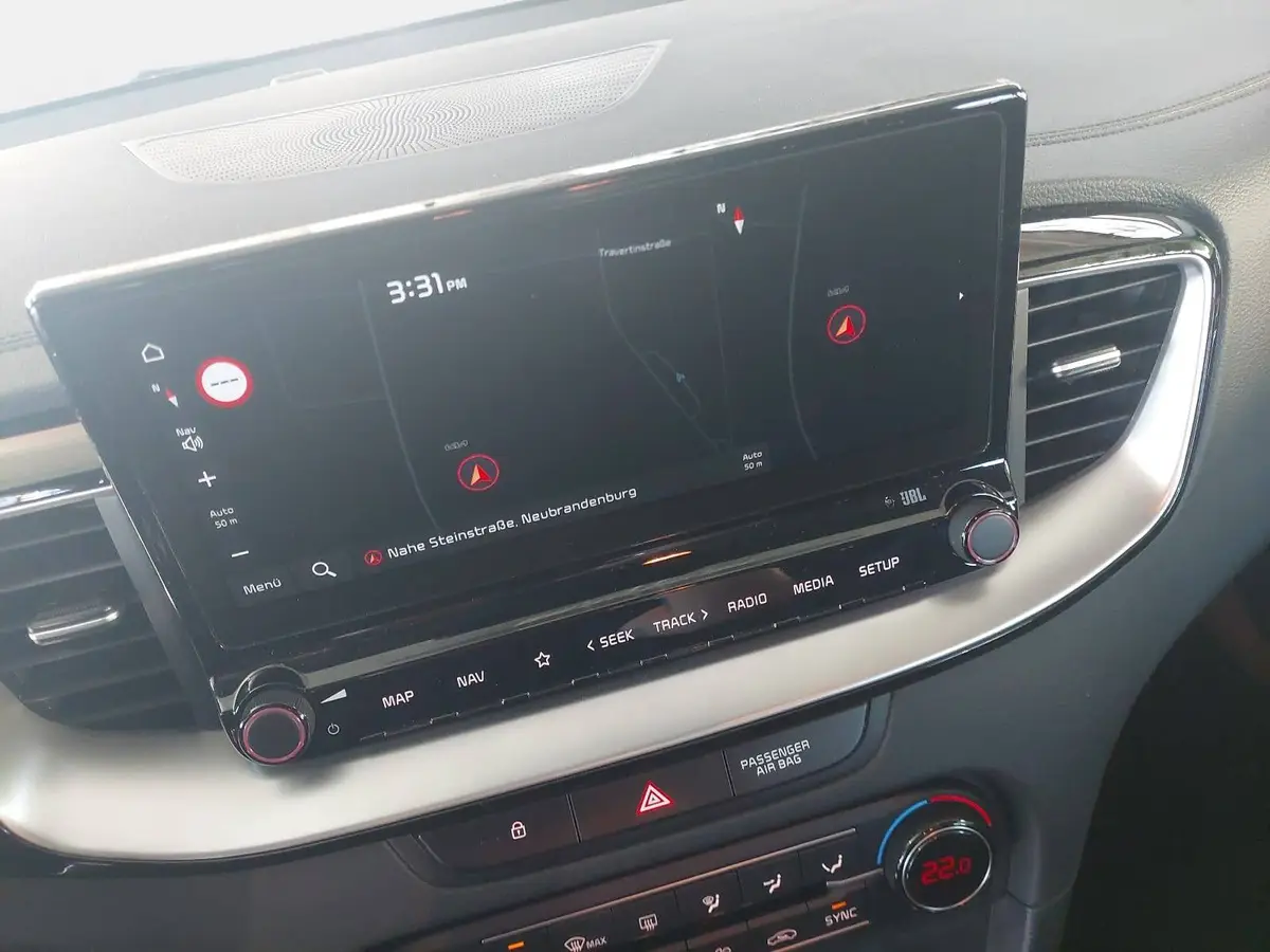 KIA XCEED 1.5 T-GDI DCT7 SPIRIT NAVI XCLUSIVE AHK ALLWETTER