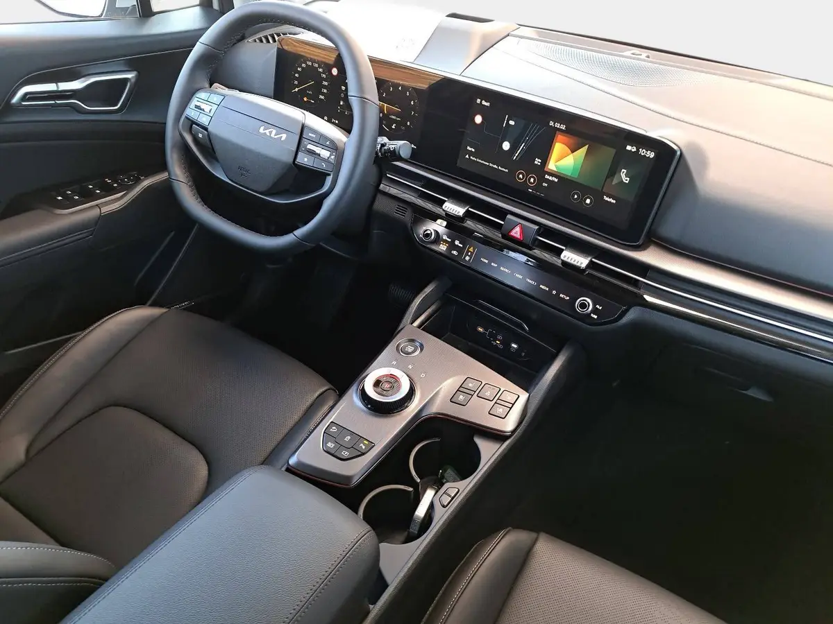 KIA SPORTAGE 1.6 T-GDI 150 2WD DCT SPIRIT MJ26 LEDER DRIVEWISE SOUND